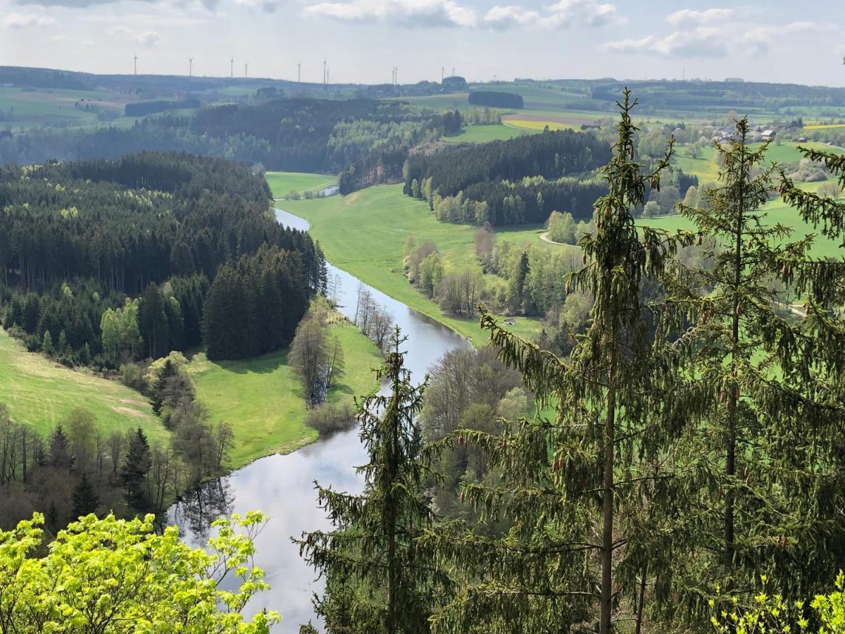 Chalet-Ferienwohnung Giebeltraum, 115 Qm, Wellness/Fitness/Sauna - Bergroedelhof Feilitzsch Exteriör bild