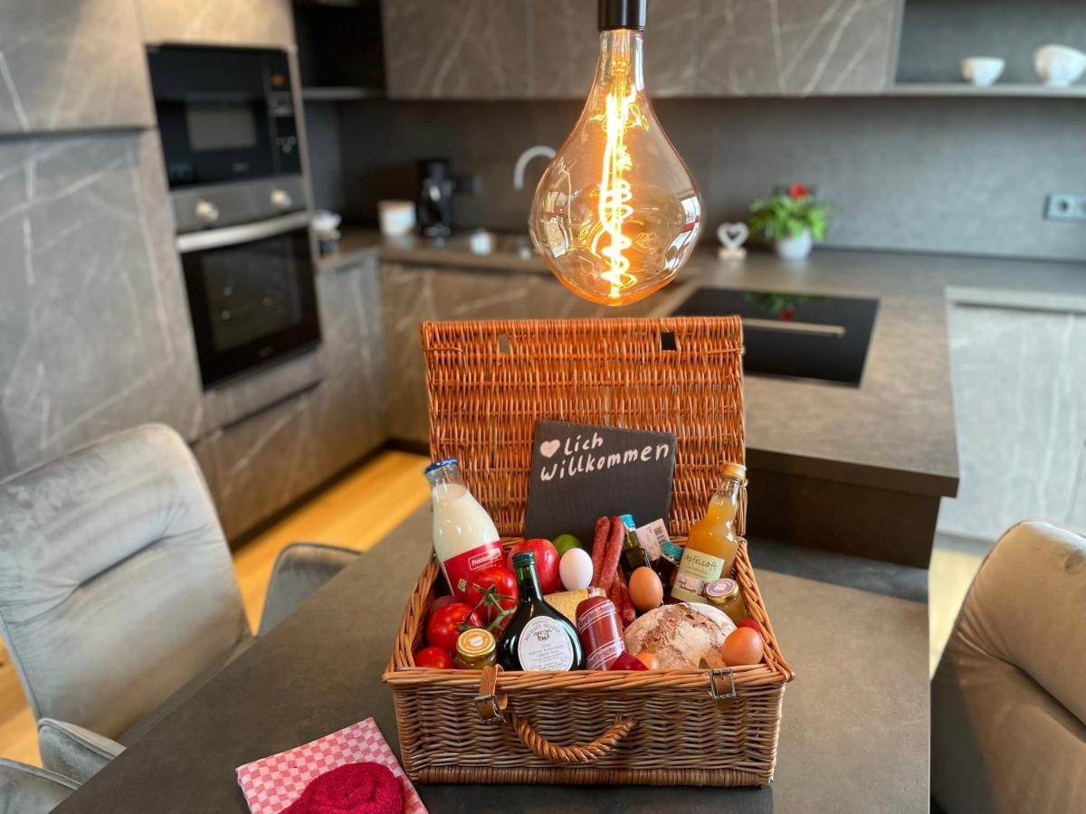 Chalet-Ferienwohnung Giebeltraum, 115 Qm, Wellness/Fitness/Sauna - Bergroedelhof Feilitzsch Exteriör bild