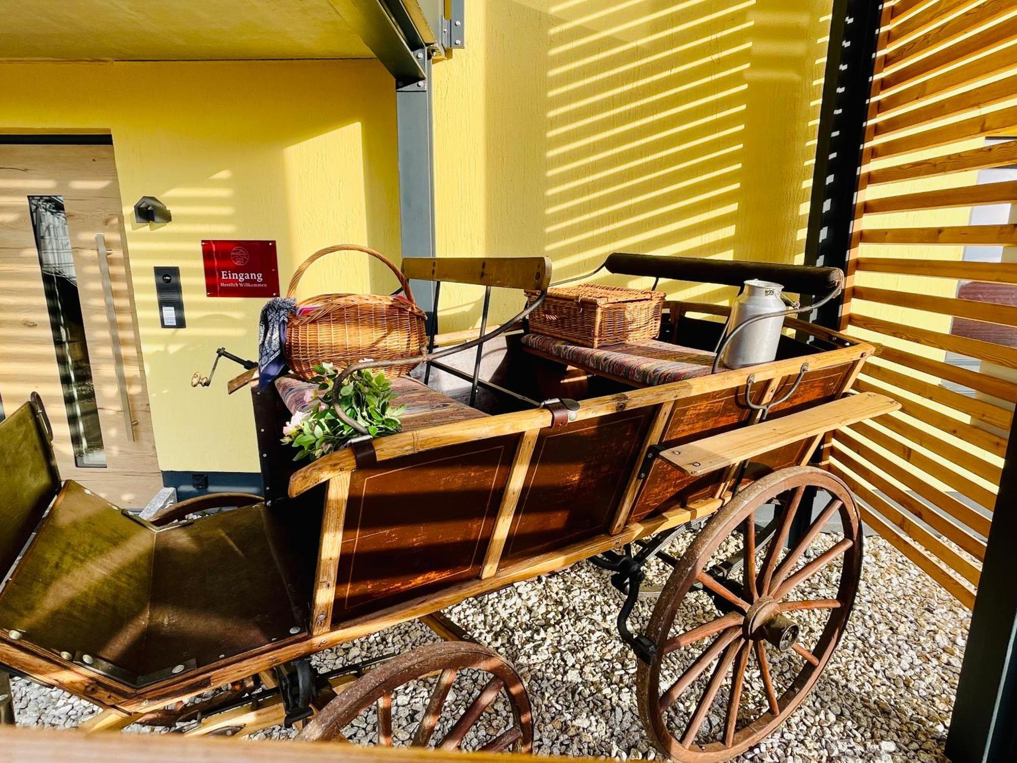 Chalet-Ferienwohnung Giebeltraum, 115 Qm, Wellness/Fitness/Sauna - Bergroedelhof Feilitzsch Exteriör bild